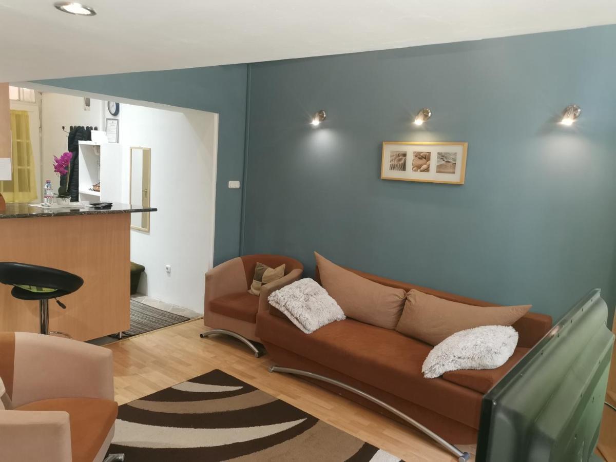 Galeria Apartman Seghedin Exterior foto