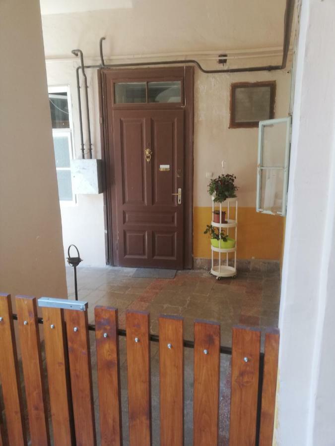 Galeria Apartman Seghedin Exterior foto